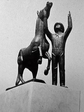 Equestrian bronze - Cascade, Montana